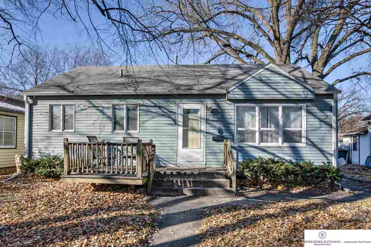 1625 Main Street - Photo 1