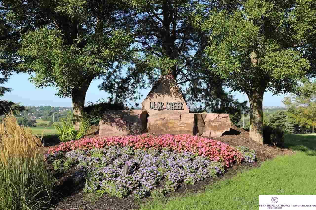 7424 116 Avenue Circle - Photo 1