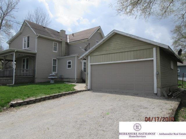 523 18 Street - Photo 1