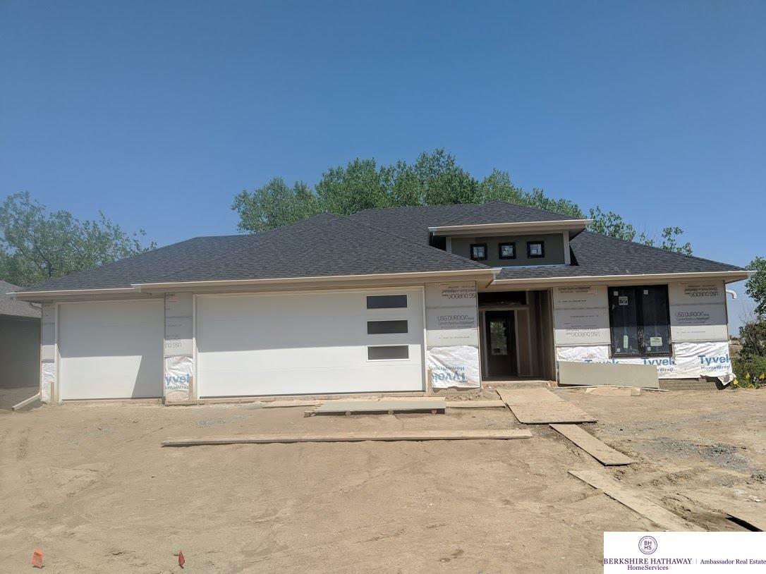 2527 187 Avenue - Photo 1