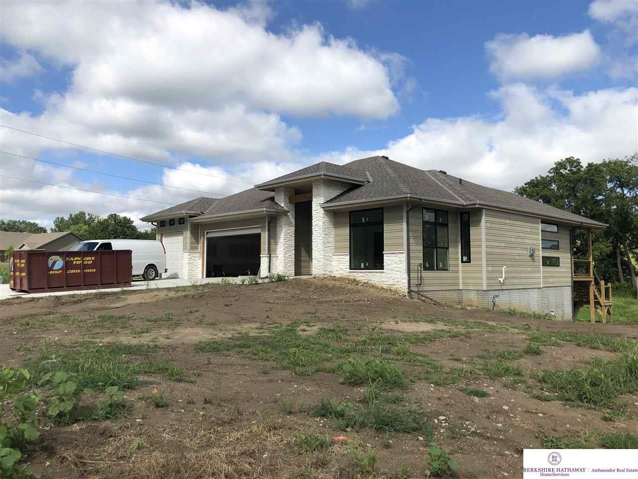 8779 25 Street - Photo 1