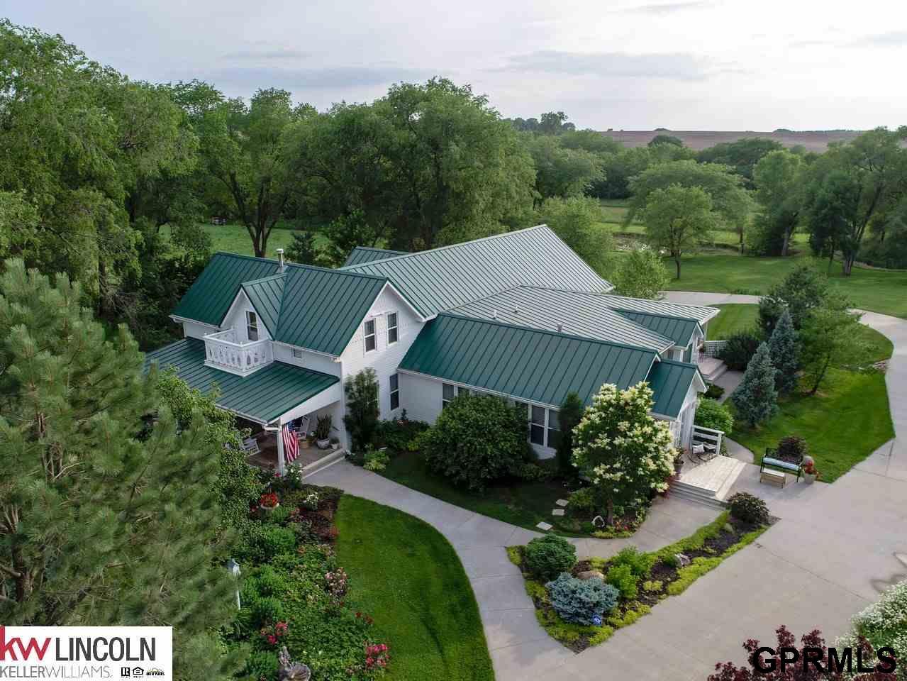 552 40th Road - Photo 1