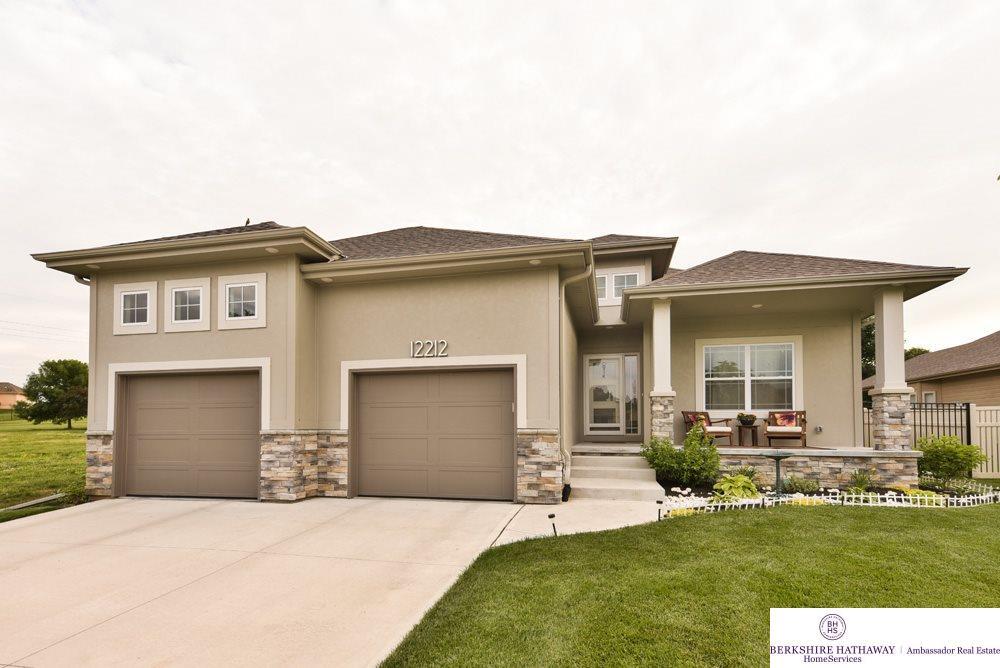 12212 73 Avenue - Photo 1