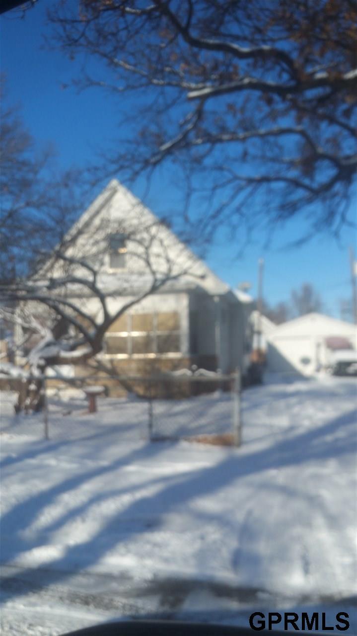 2566 Browne Street - Photo 1