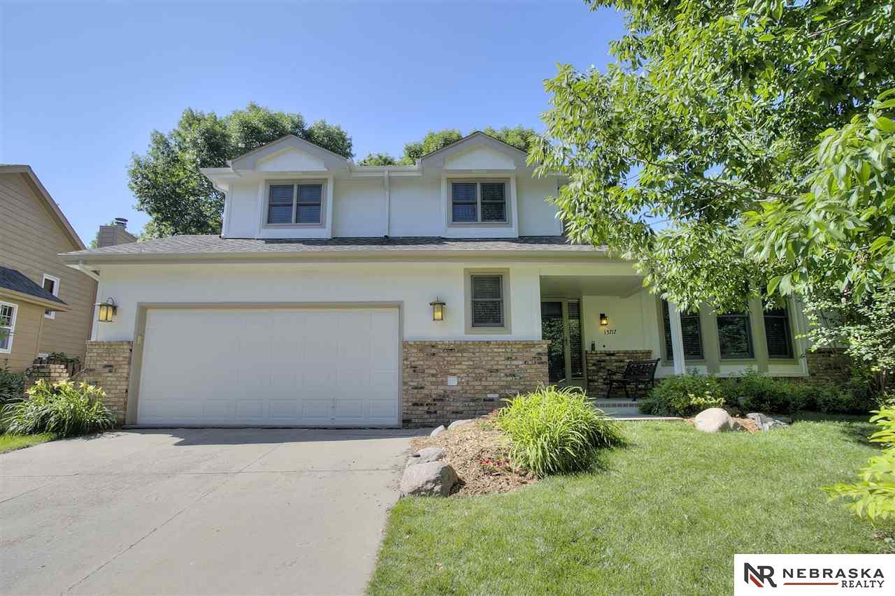 15717 Nottingham Drive - Photo 1