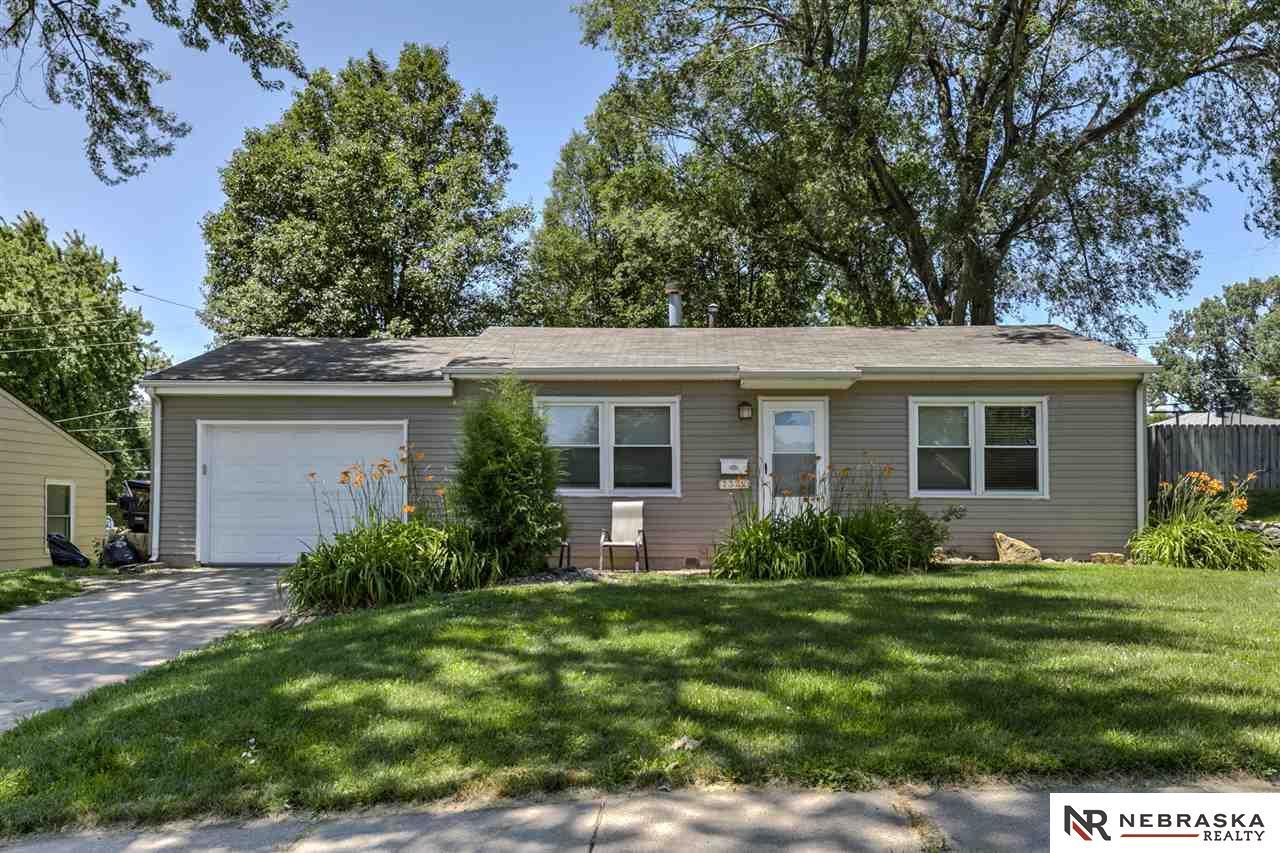7322 71st Street - Photo 1