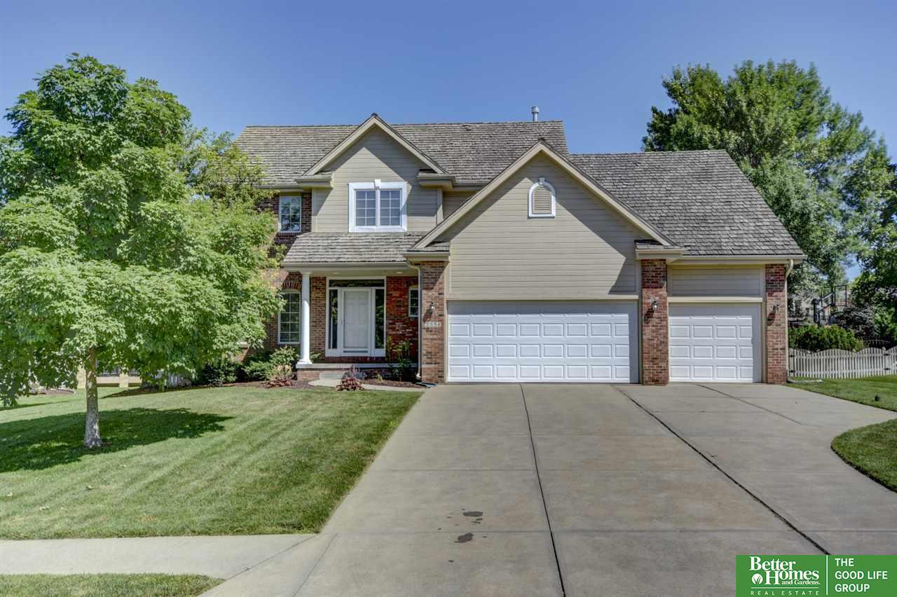 2534 160th Avenue - Photo 1