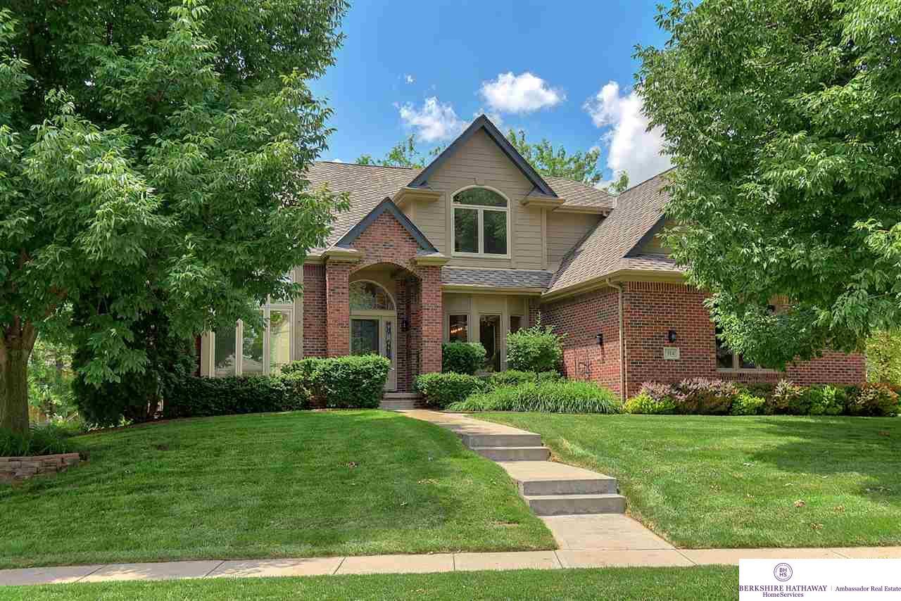 914 Wicklow Road - Photo 1