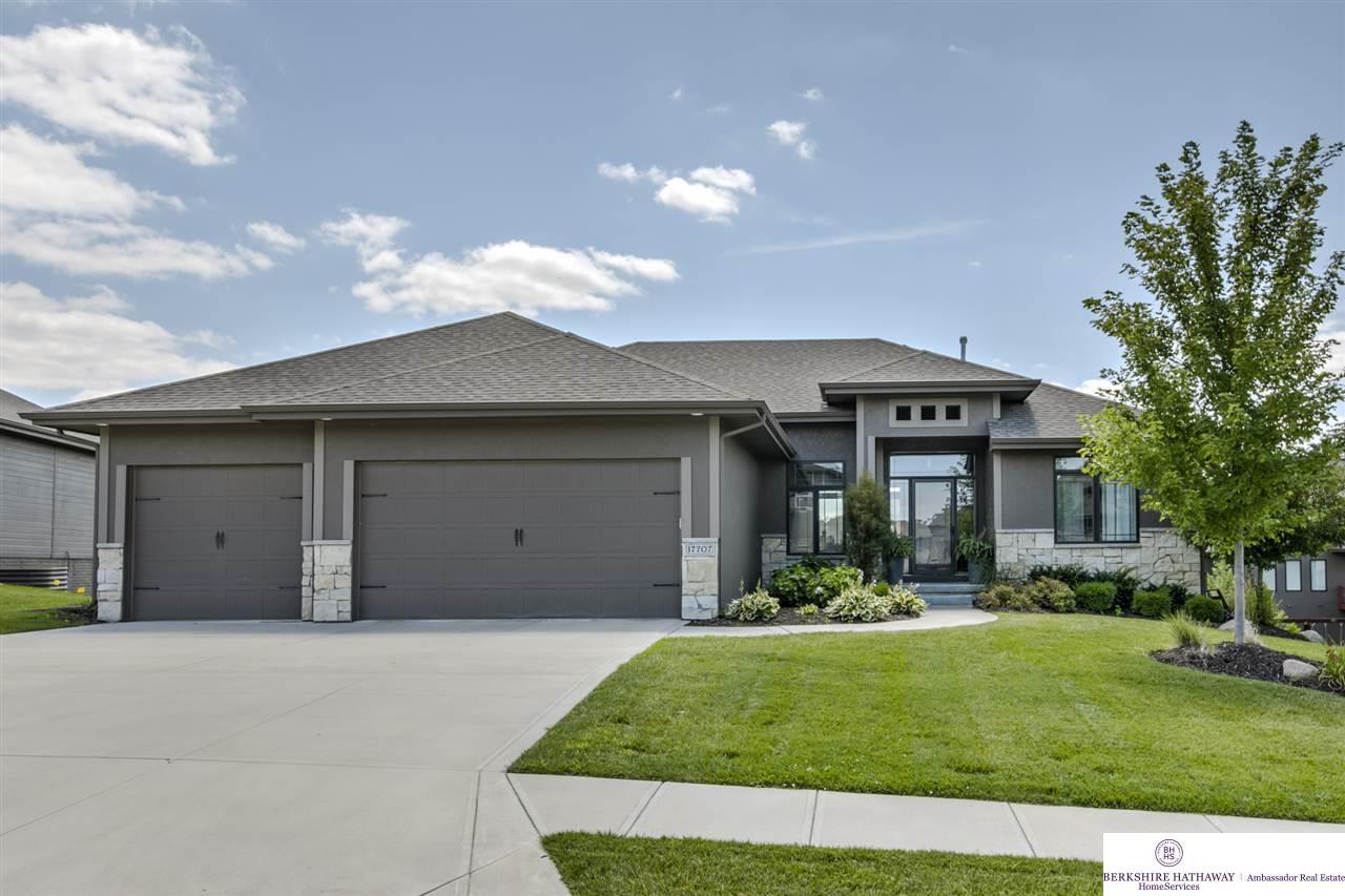 17707 Burdette Street - Photo 1