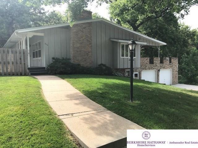 5114 77 Avenue - Photo 1