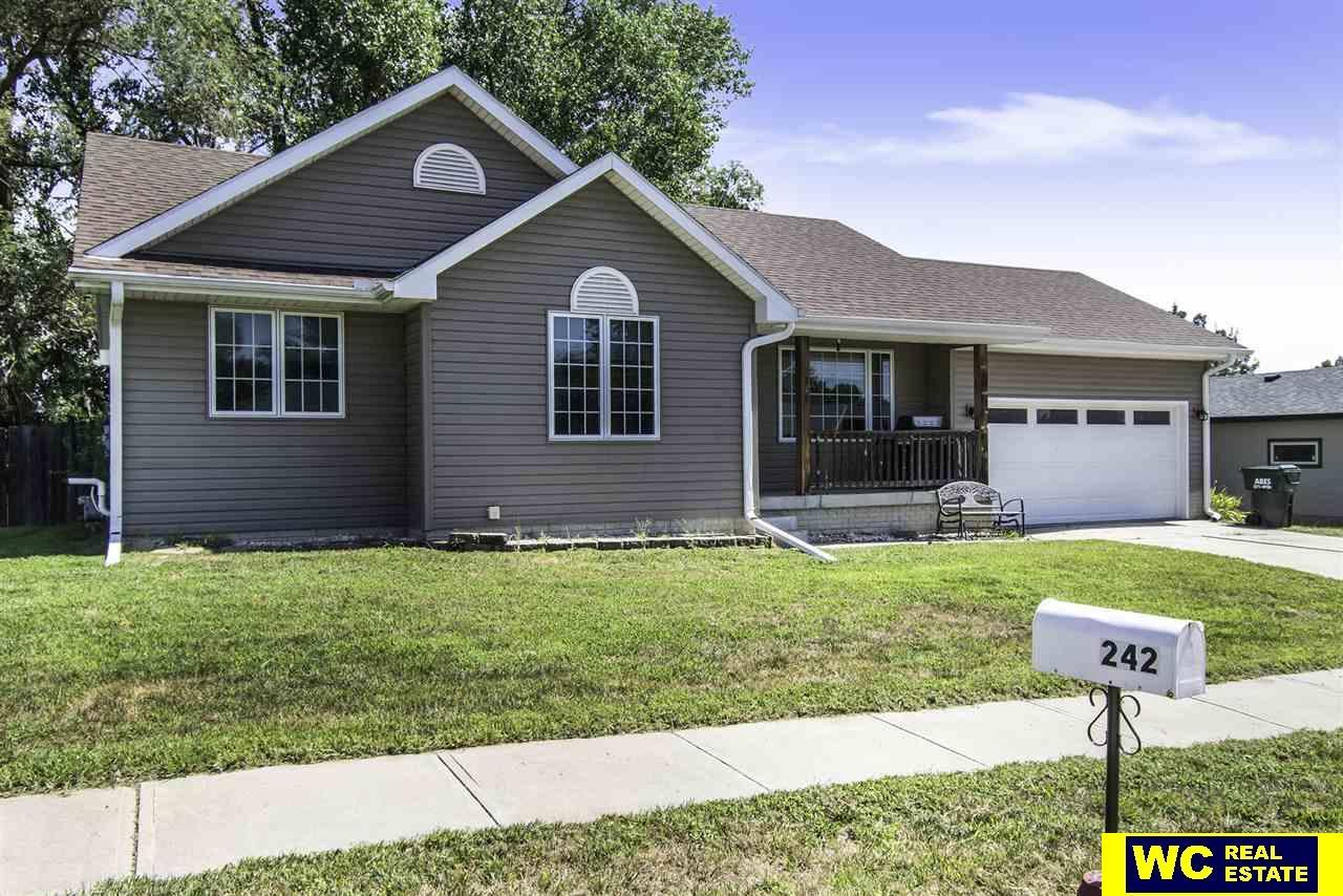 242 Riverview Drive - Photo 1