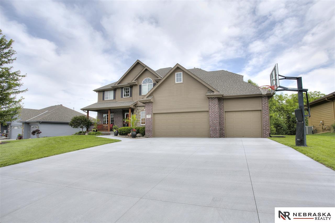 2004 Titan Springs Drive - Photo 1