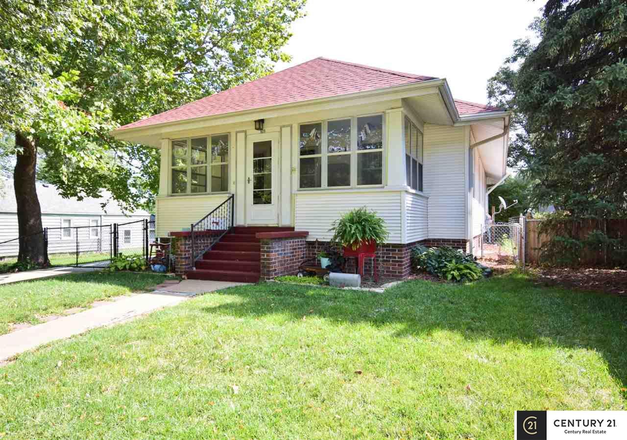 819 Madison Street - Photo 1