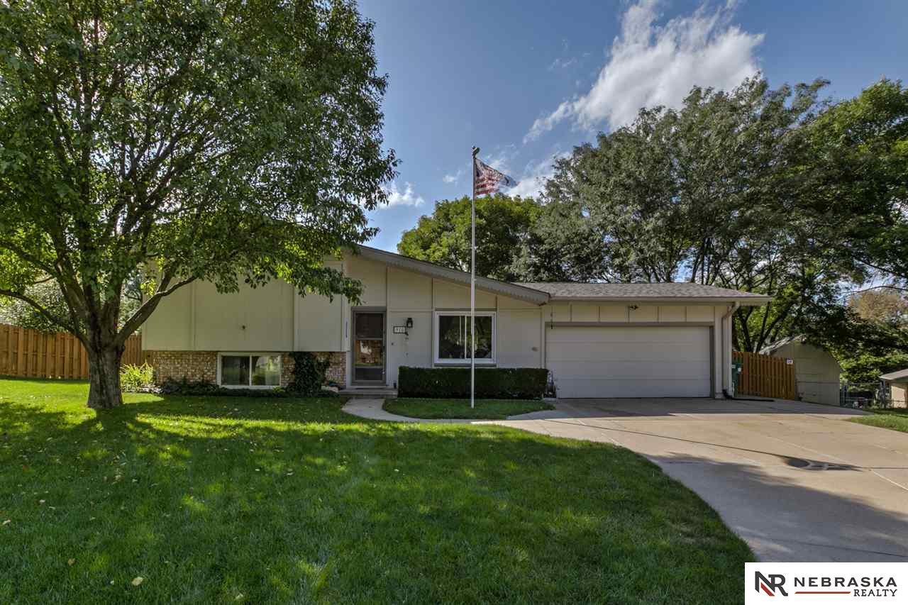 910 Cody Circle - Photo 1