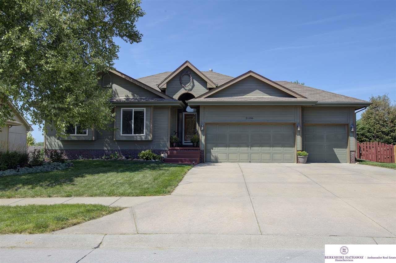 21106 Mcclellan Drive - Photo 1