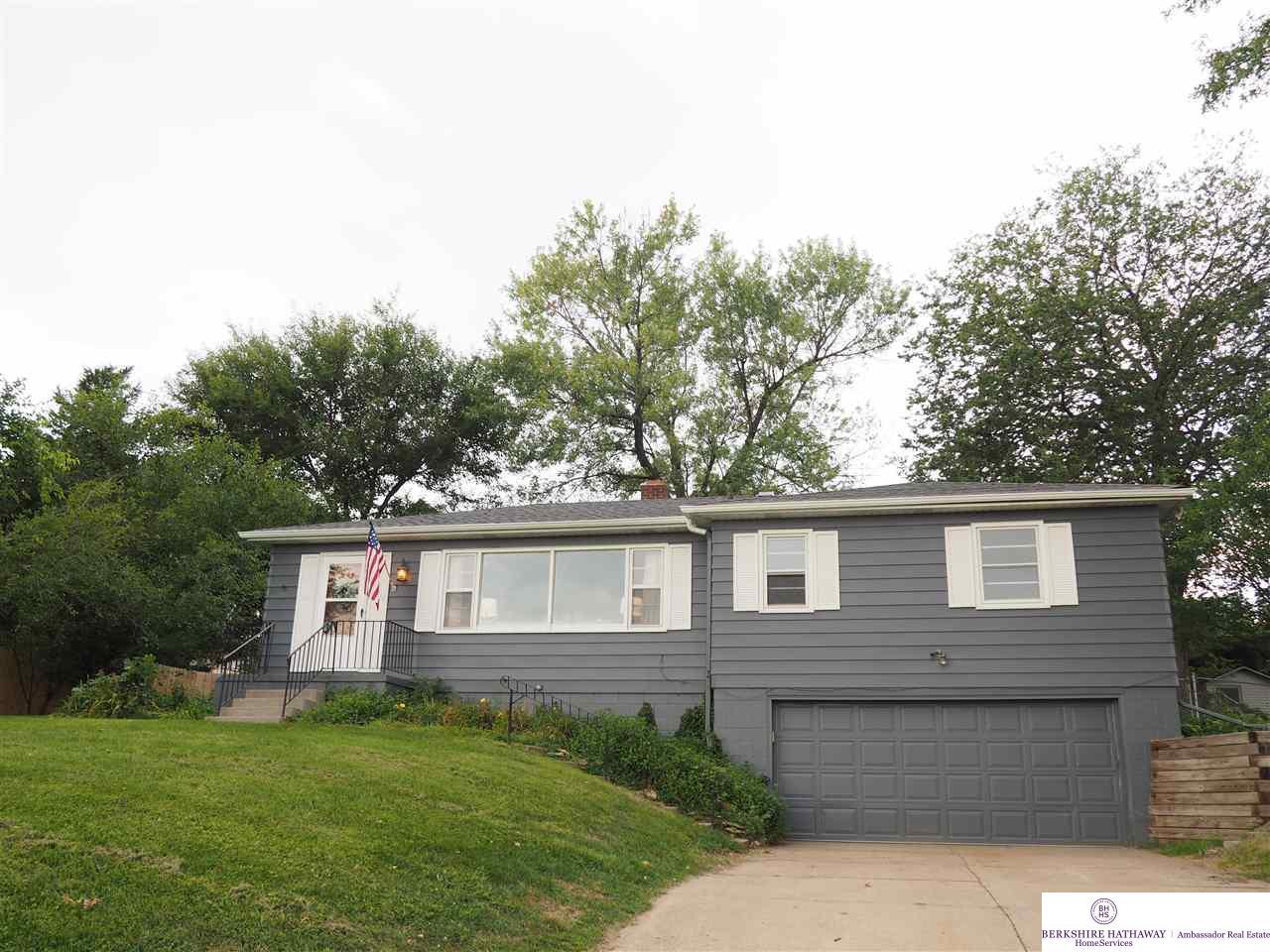 322 84 Street - Photo 1