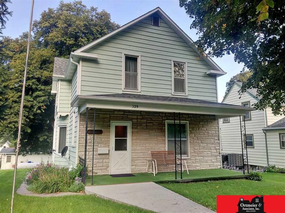 329 Spruce Street - Photo 1 329 Spruce Street - Photo 1
