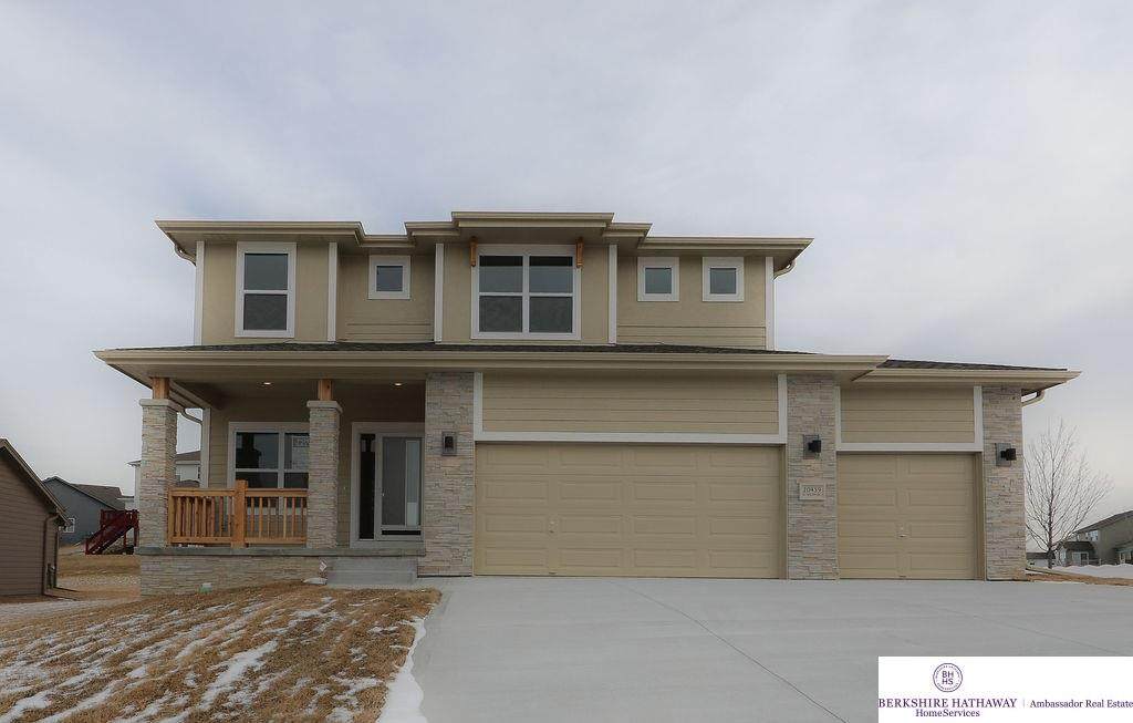 10459 111th Street - Photo 1