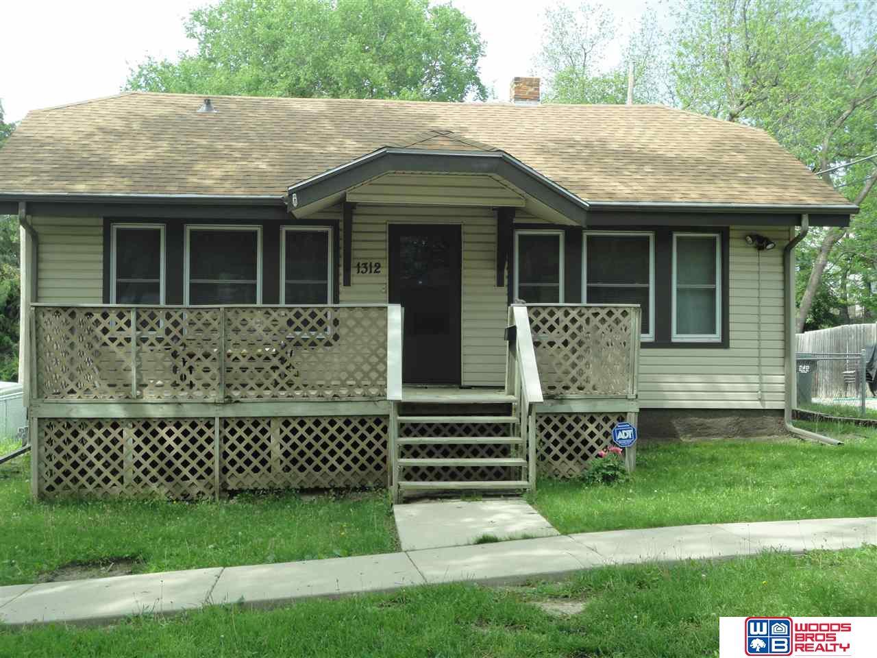 1312 Pawnee Street - Photo 1