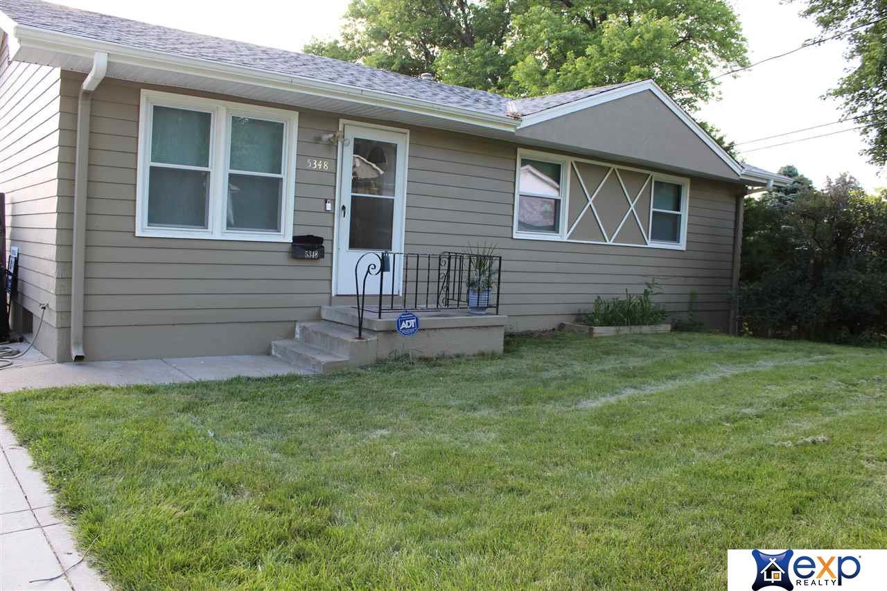 5348 64 Street - Photo 1