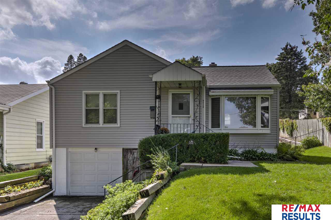 9410 29 Street - Photo 1