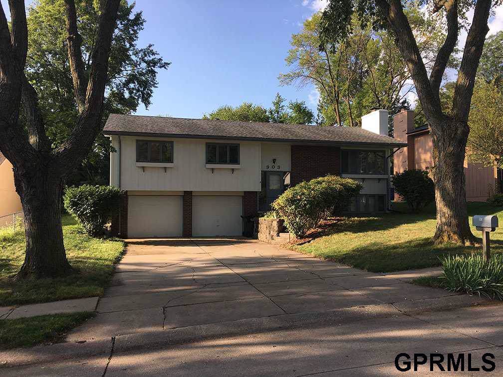 903 Crest Road - Photo 1