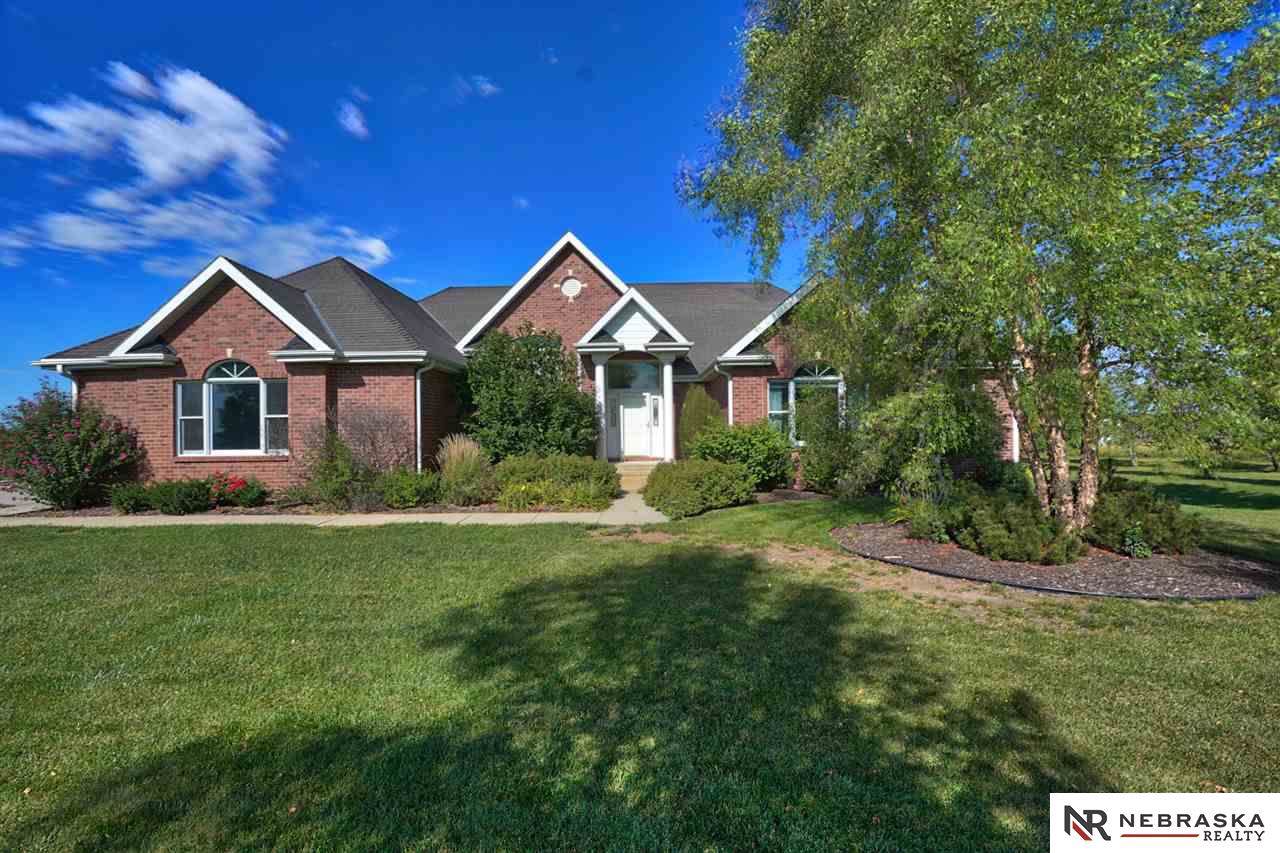 6800 72 Street - Photo 1