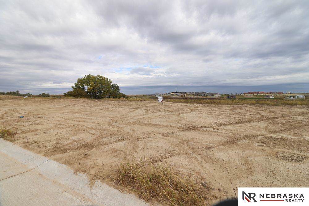 4827 183 Street - Photo 1