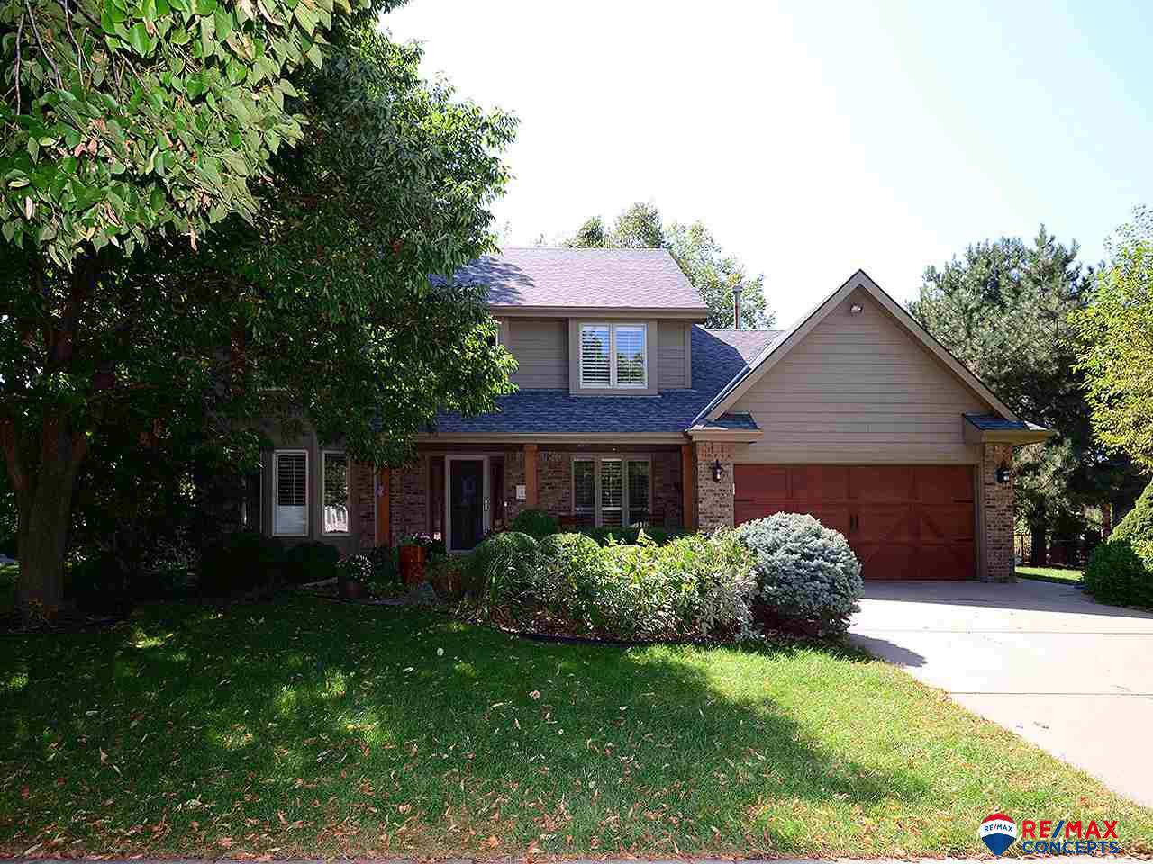 6311 Woodstock Avenue - Photo 1