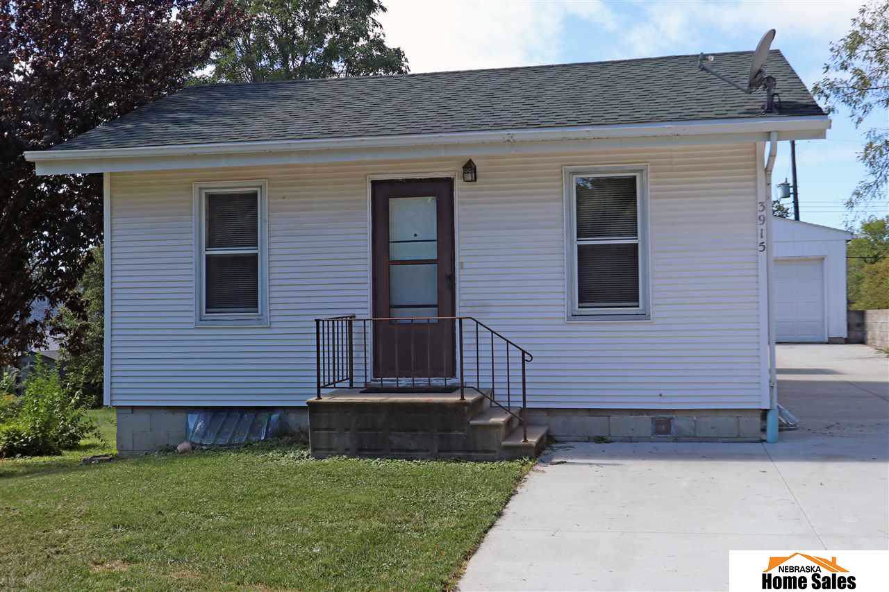 3915 Worthington Avenue - Photo 1