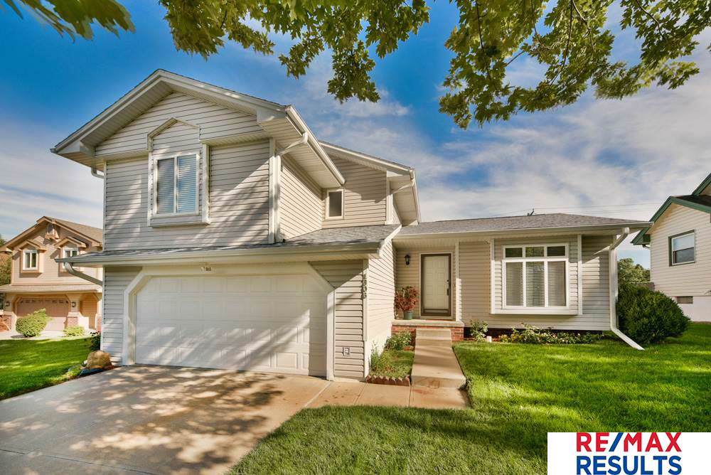 1306 Sunshine Boulevard - Photo 1