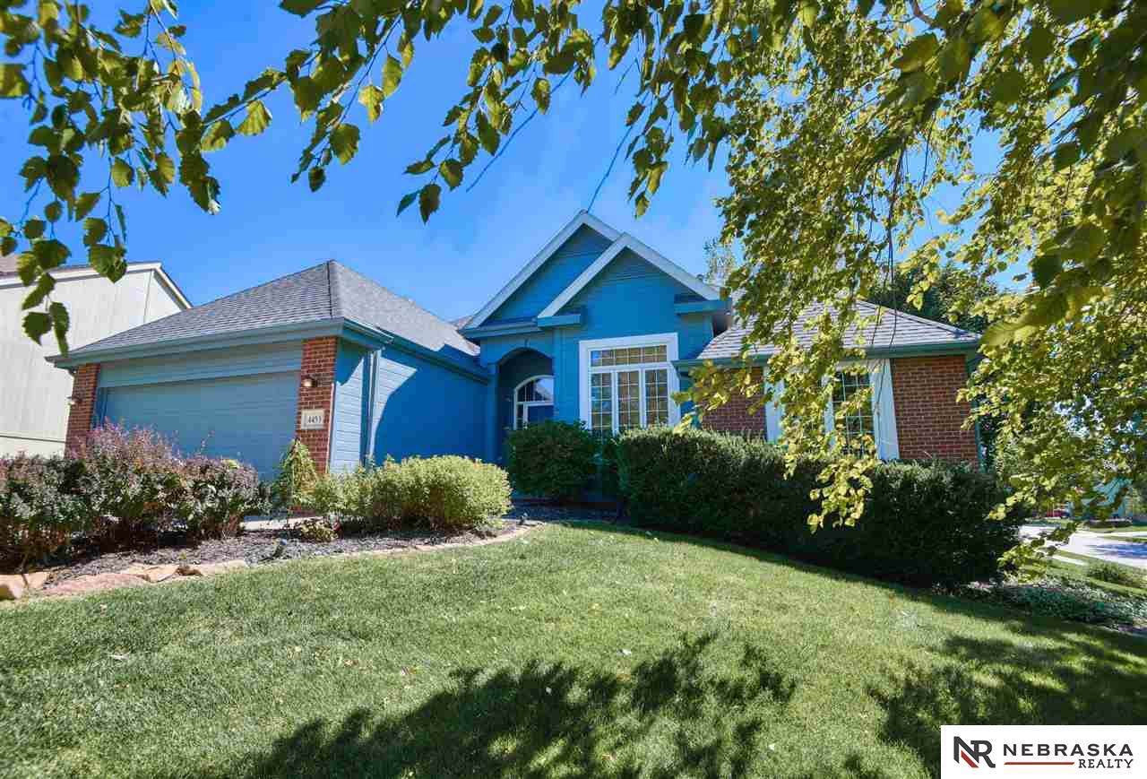 4453 165th Street - Photo 1