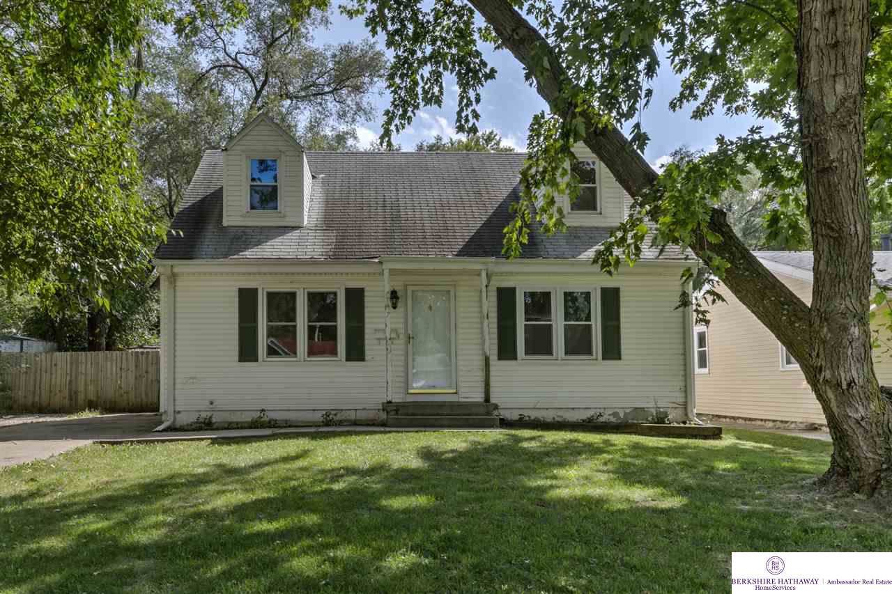6107 Camden Avenue - Photo 1