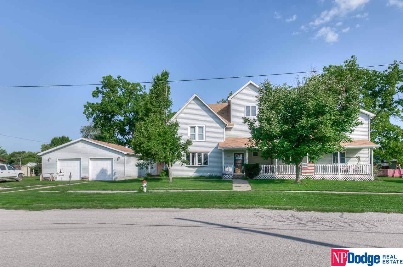 201 Cedar Street - Photo 1