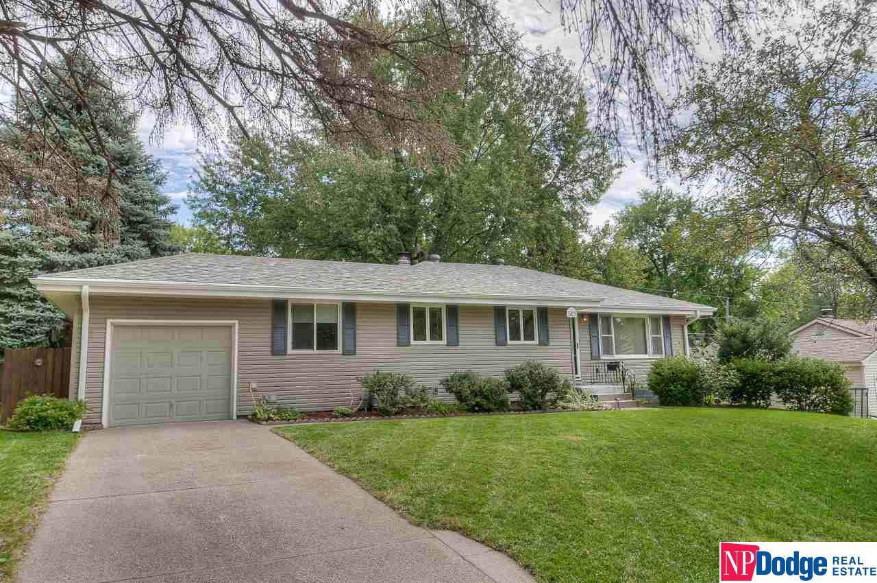 519 68 Street - Photo 1