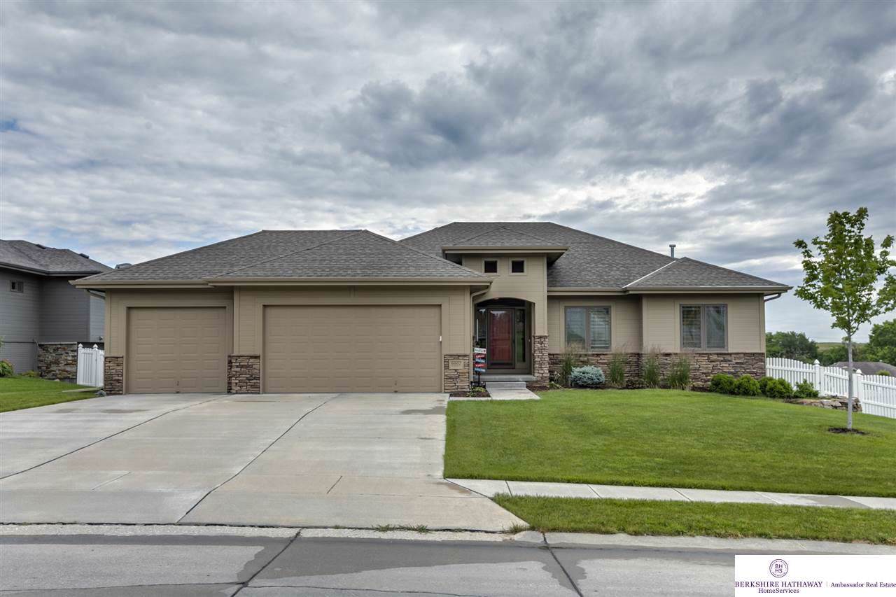 6602 Crestridge Drive - Photo 1