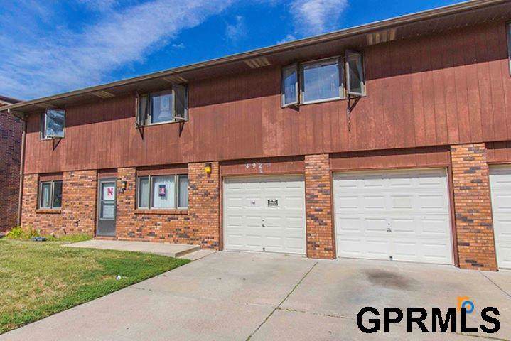 4928 Walker Avenue - Photo 1