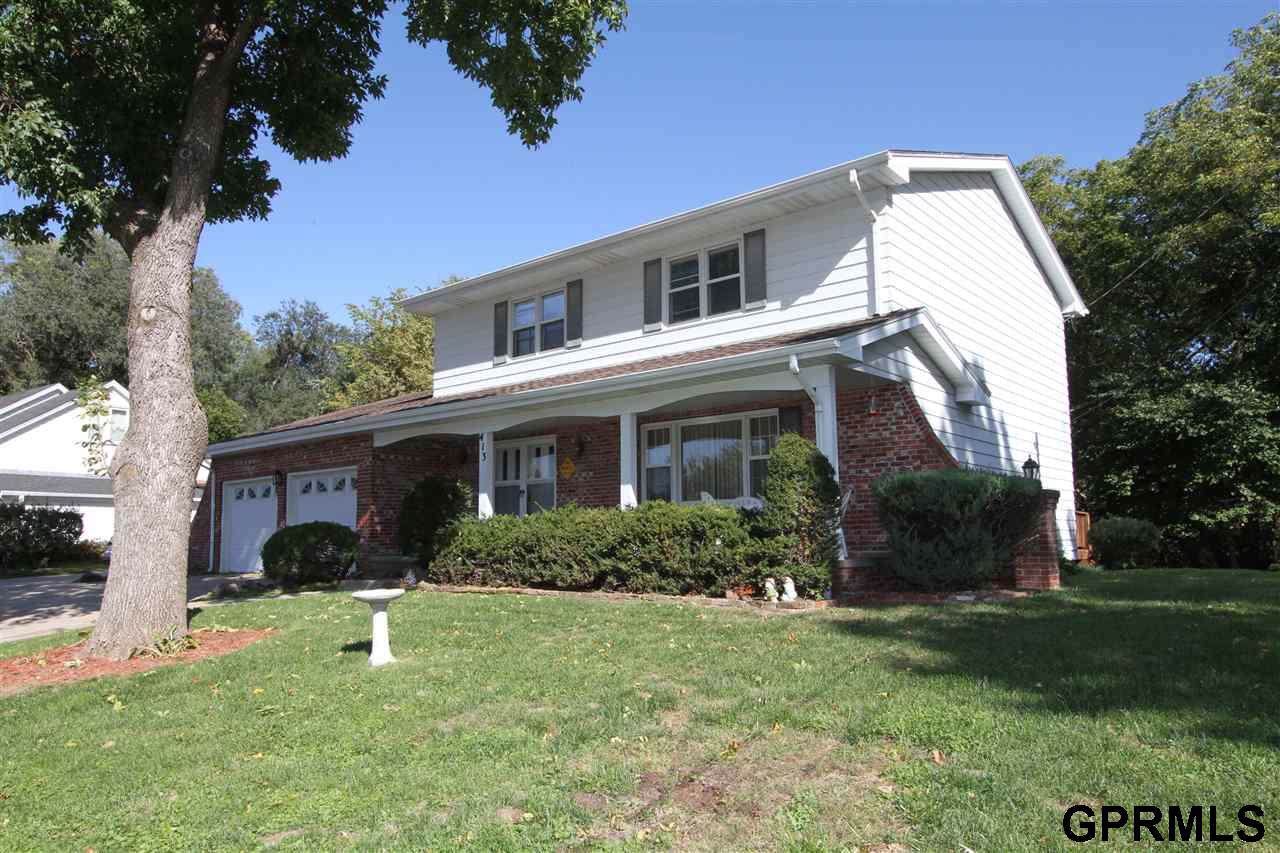413 Bellevue Boulevard - Photo 1
