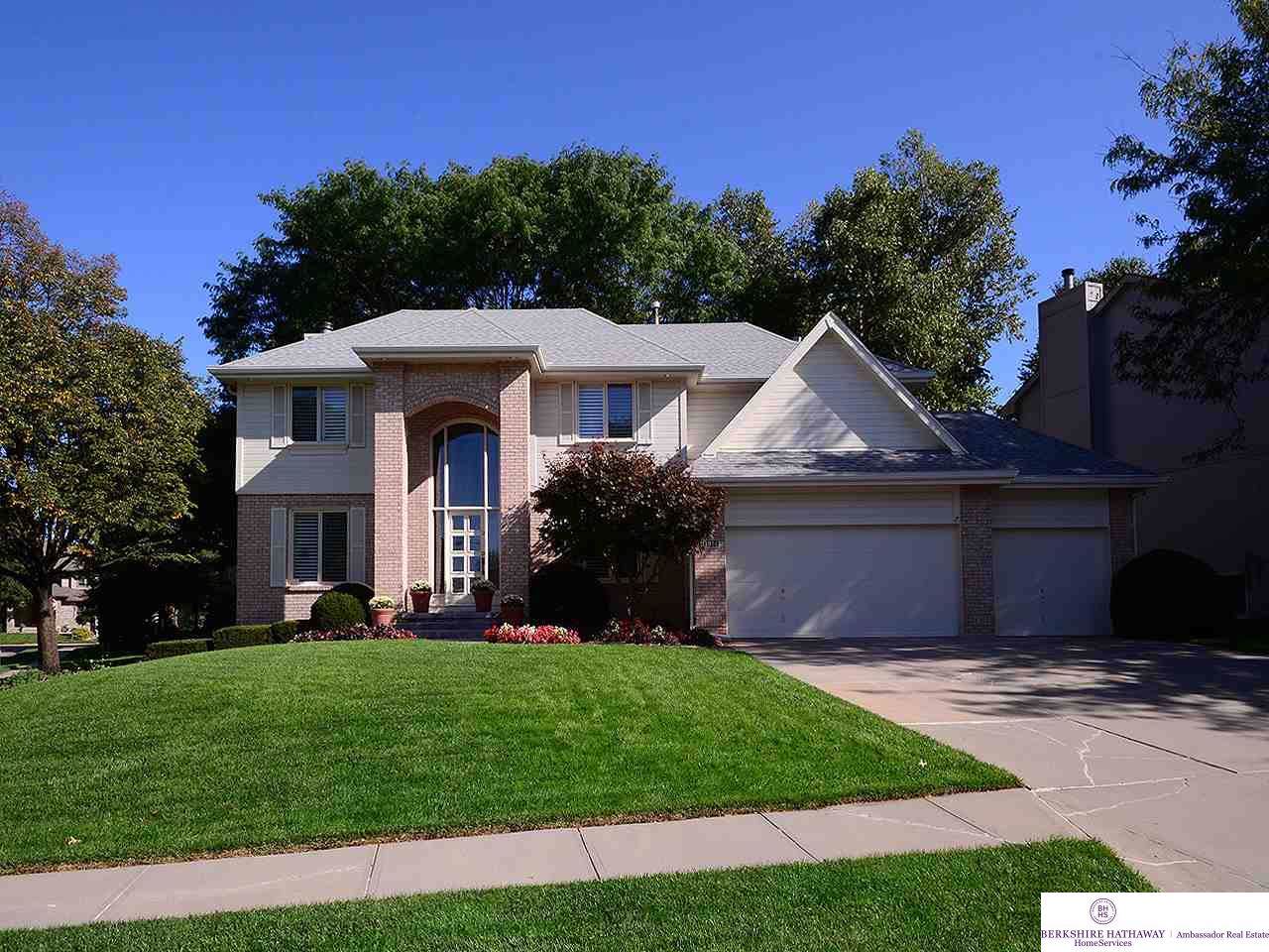 14916 Miami Street - Photo 1