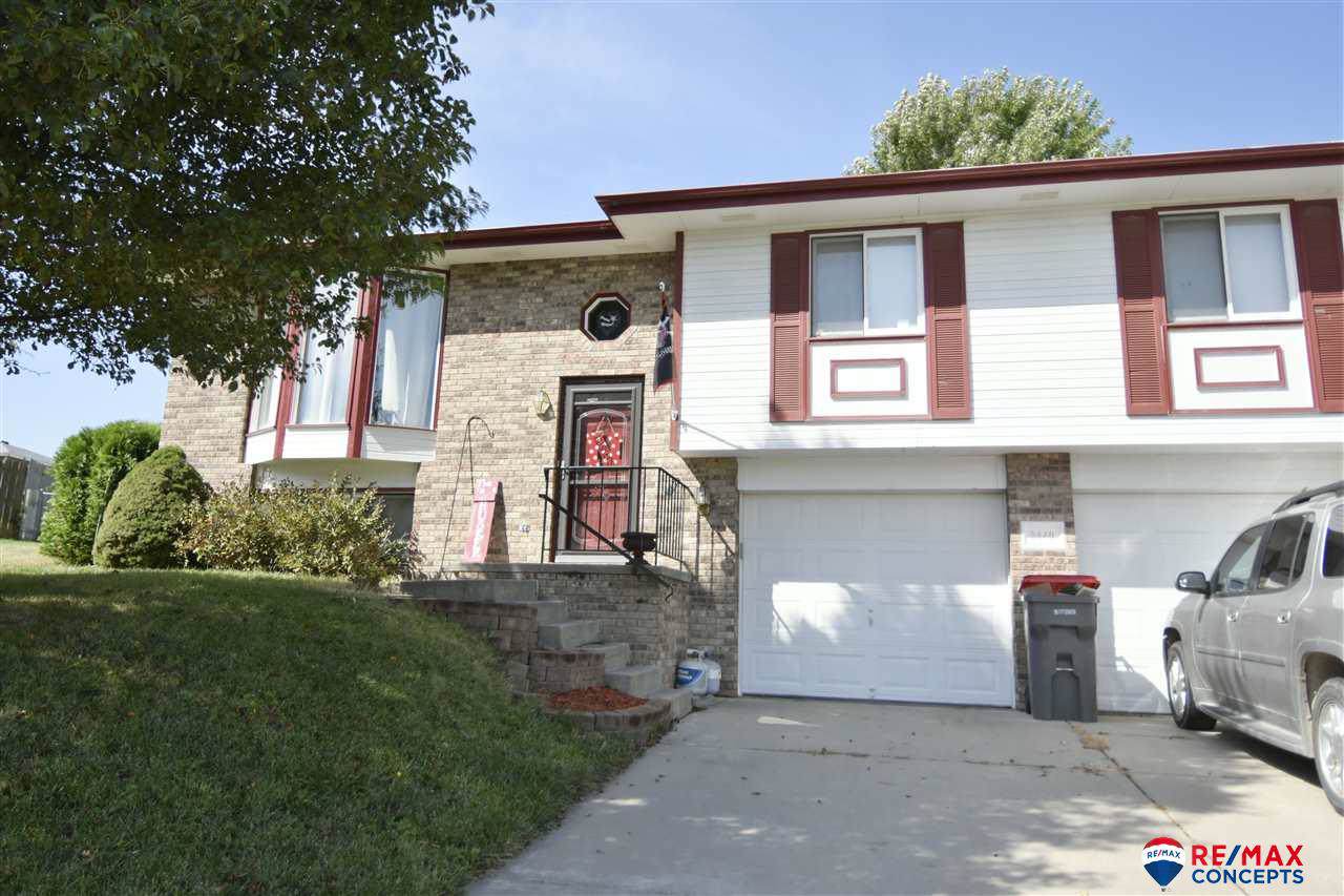 5440 Goodwin Circle - Photo 1
