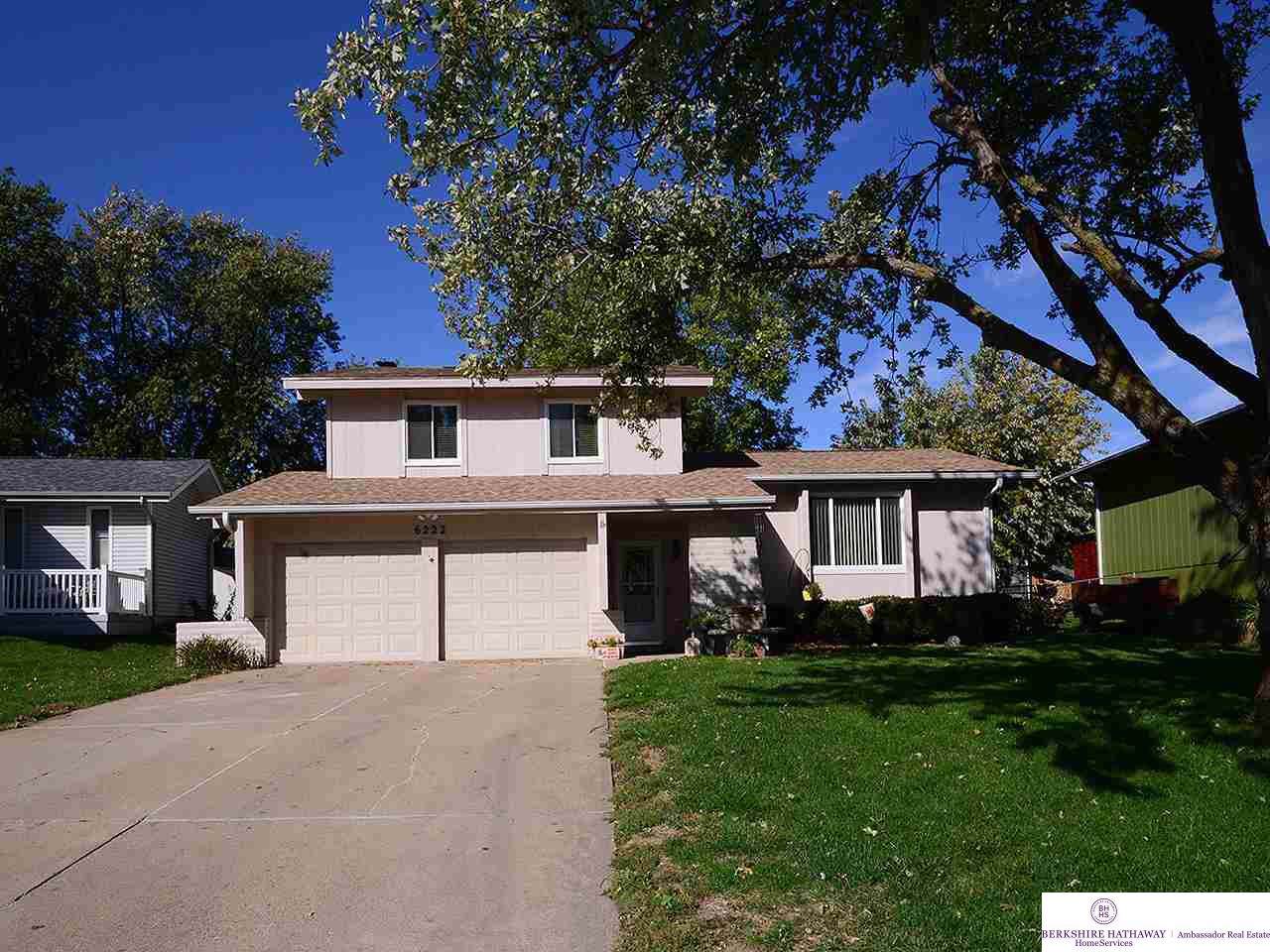 6222 140th Avenue - Photo 1