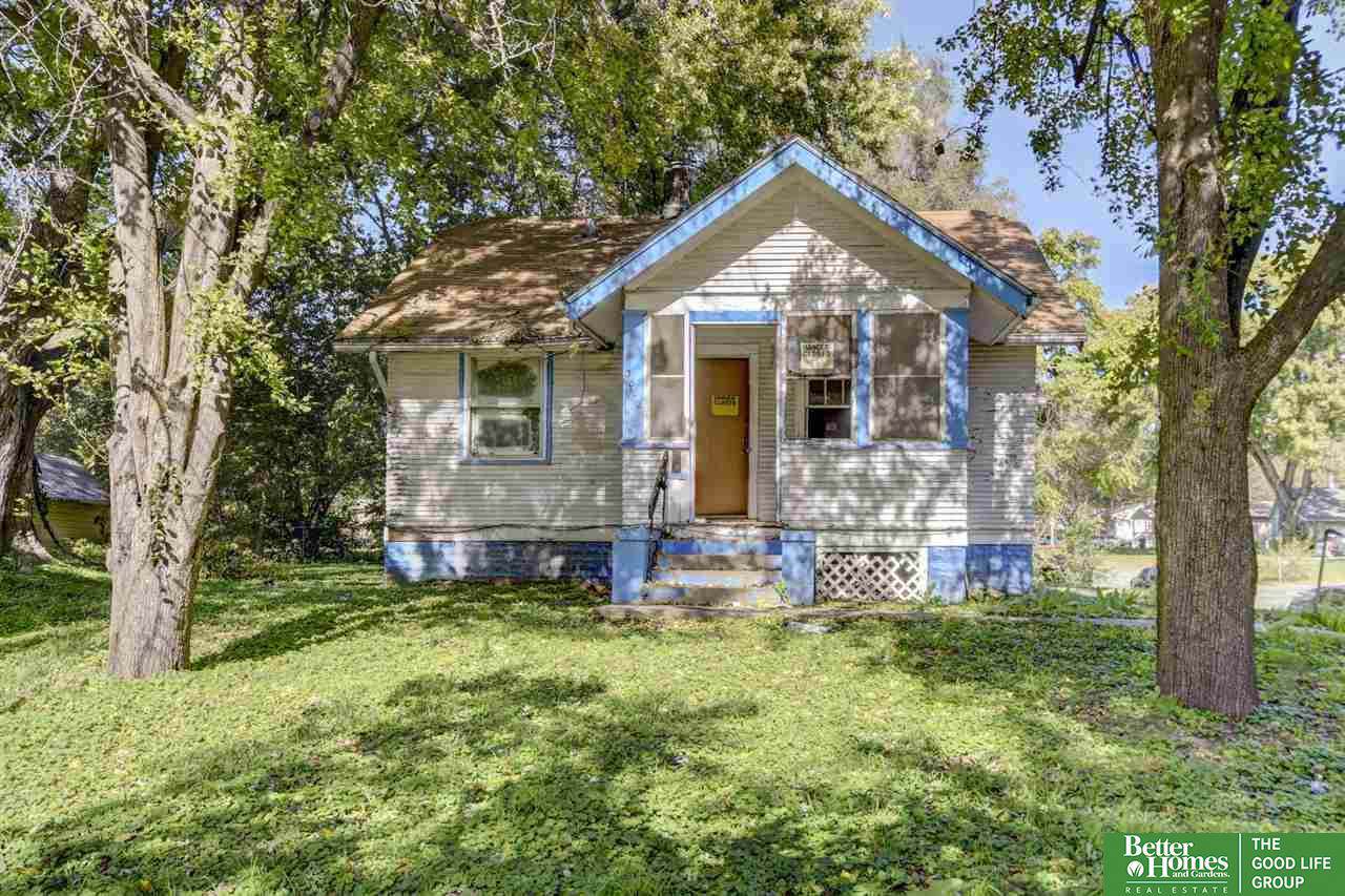 3802 Paxton Boulevard - Photo 1