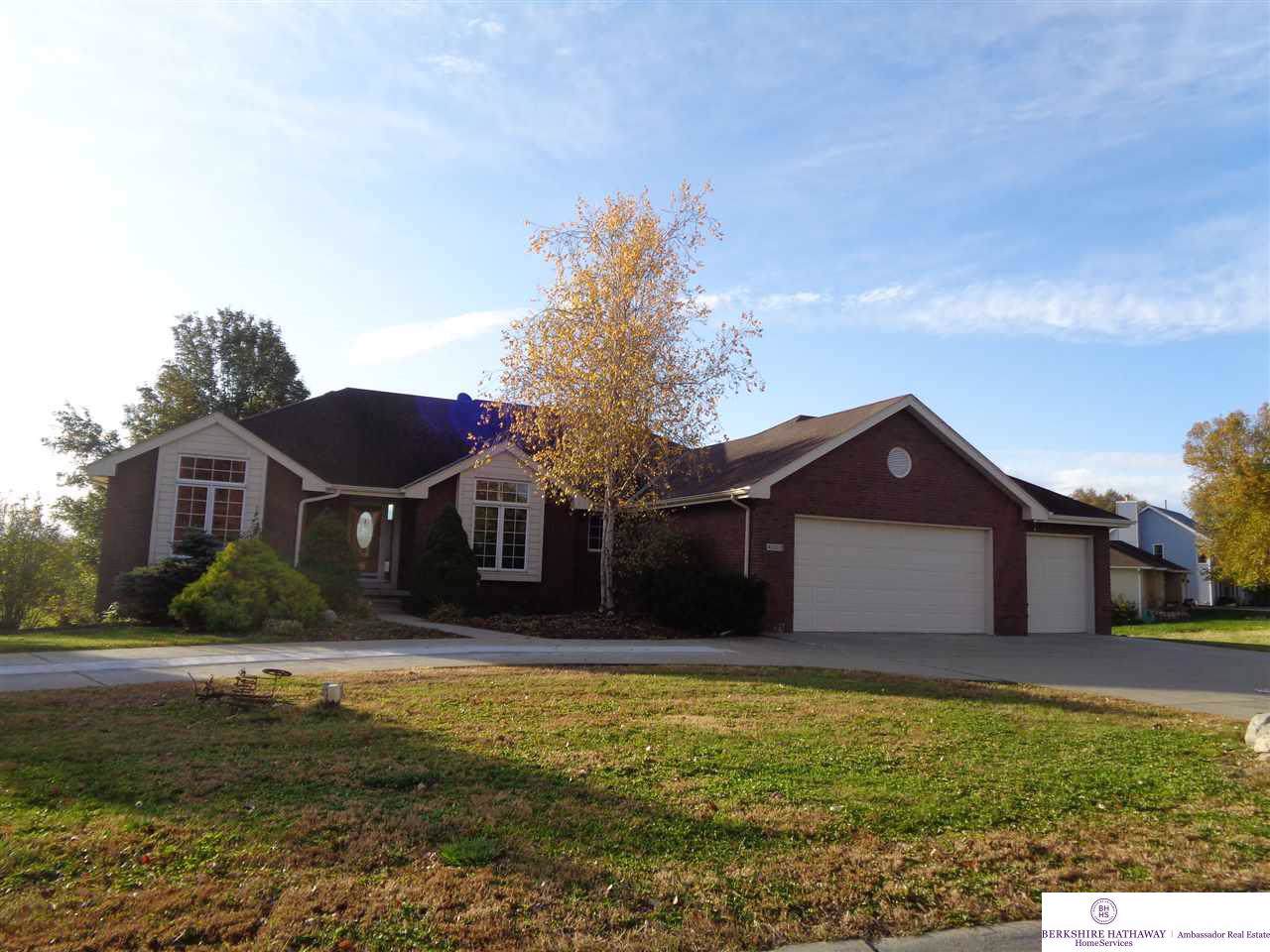 4003 Buccaneer Boulevard - Photo 1