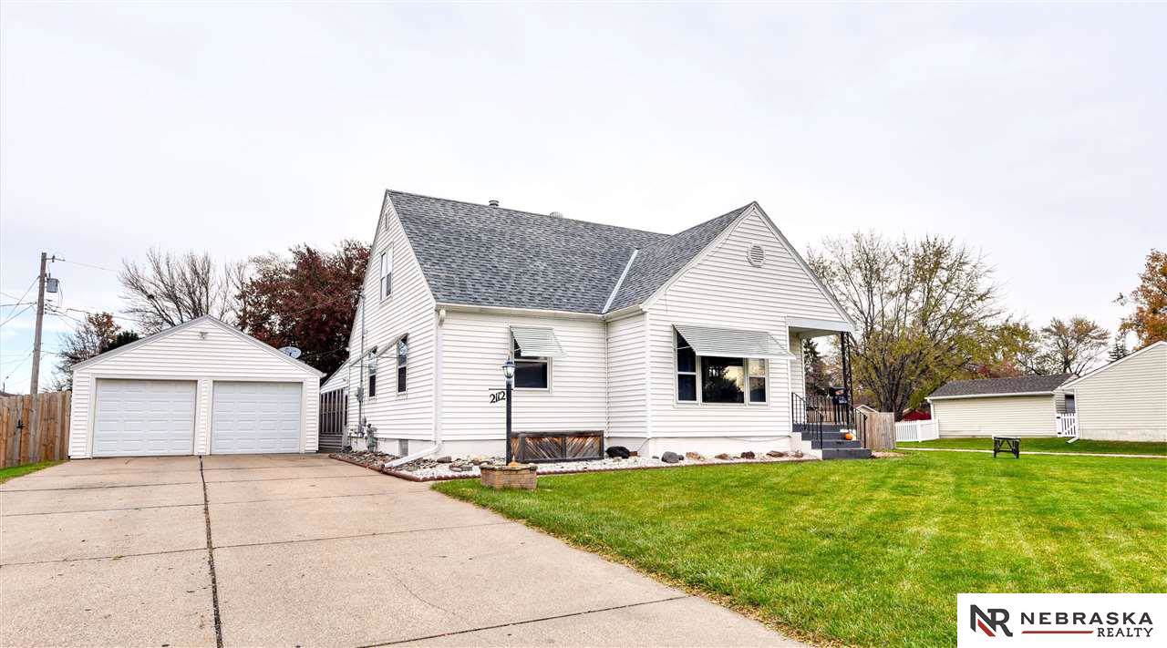 2112 1st Street - Photo 1