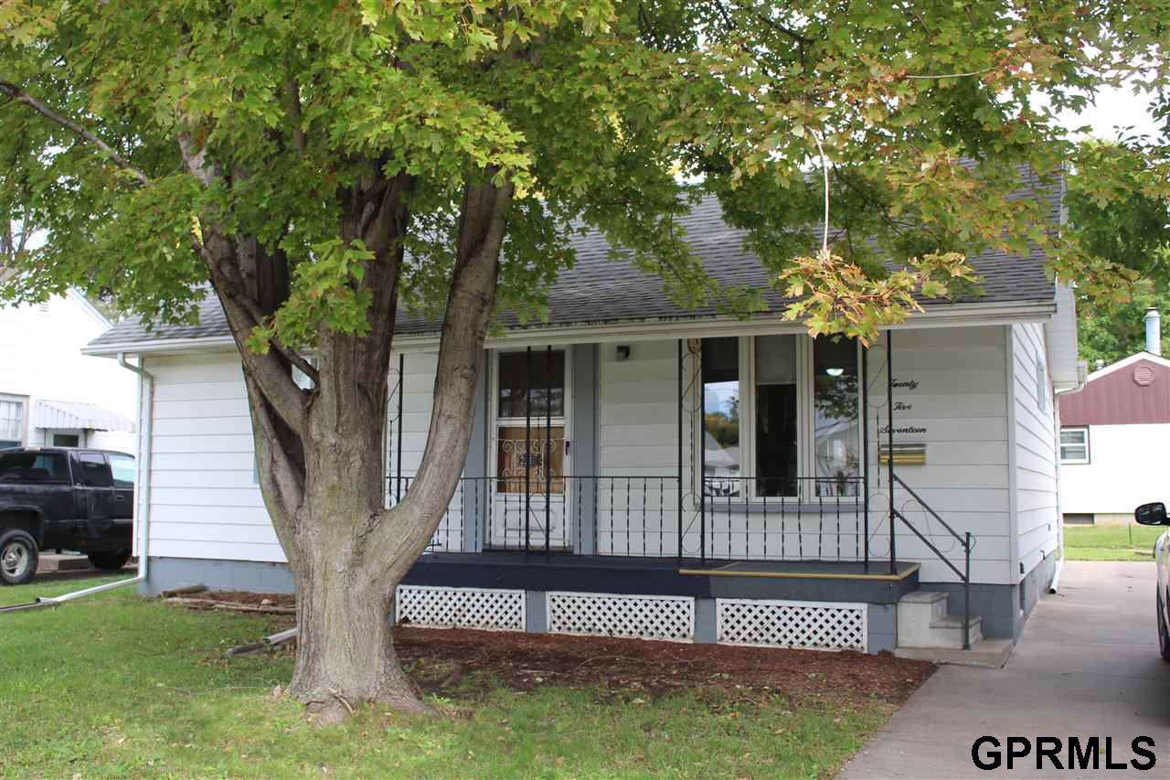 2517 7th Street - Photo 1