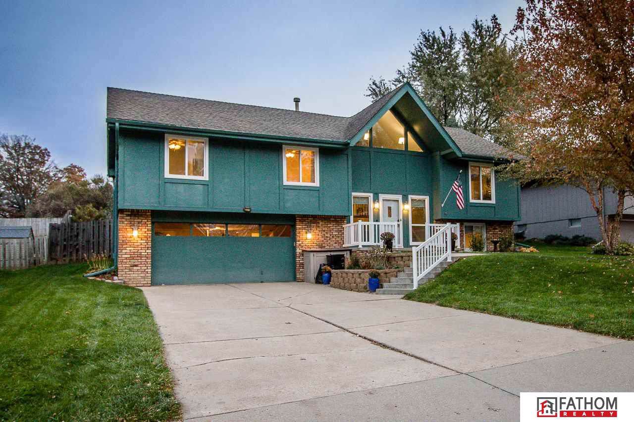 2511 166th Street - Photo 1