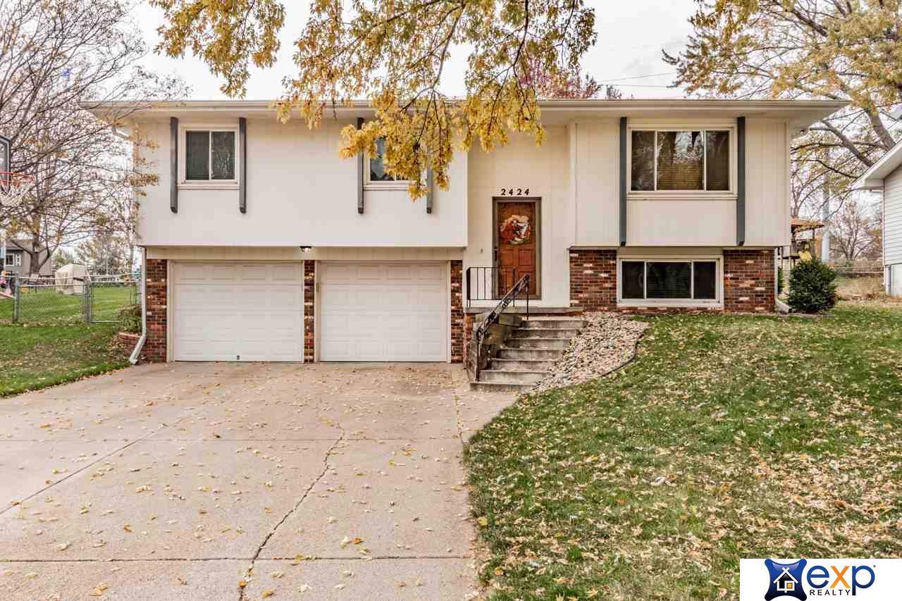 2424 143 Avenue - Photo 1