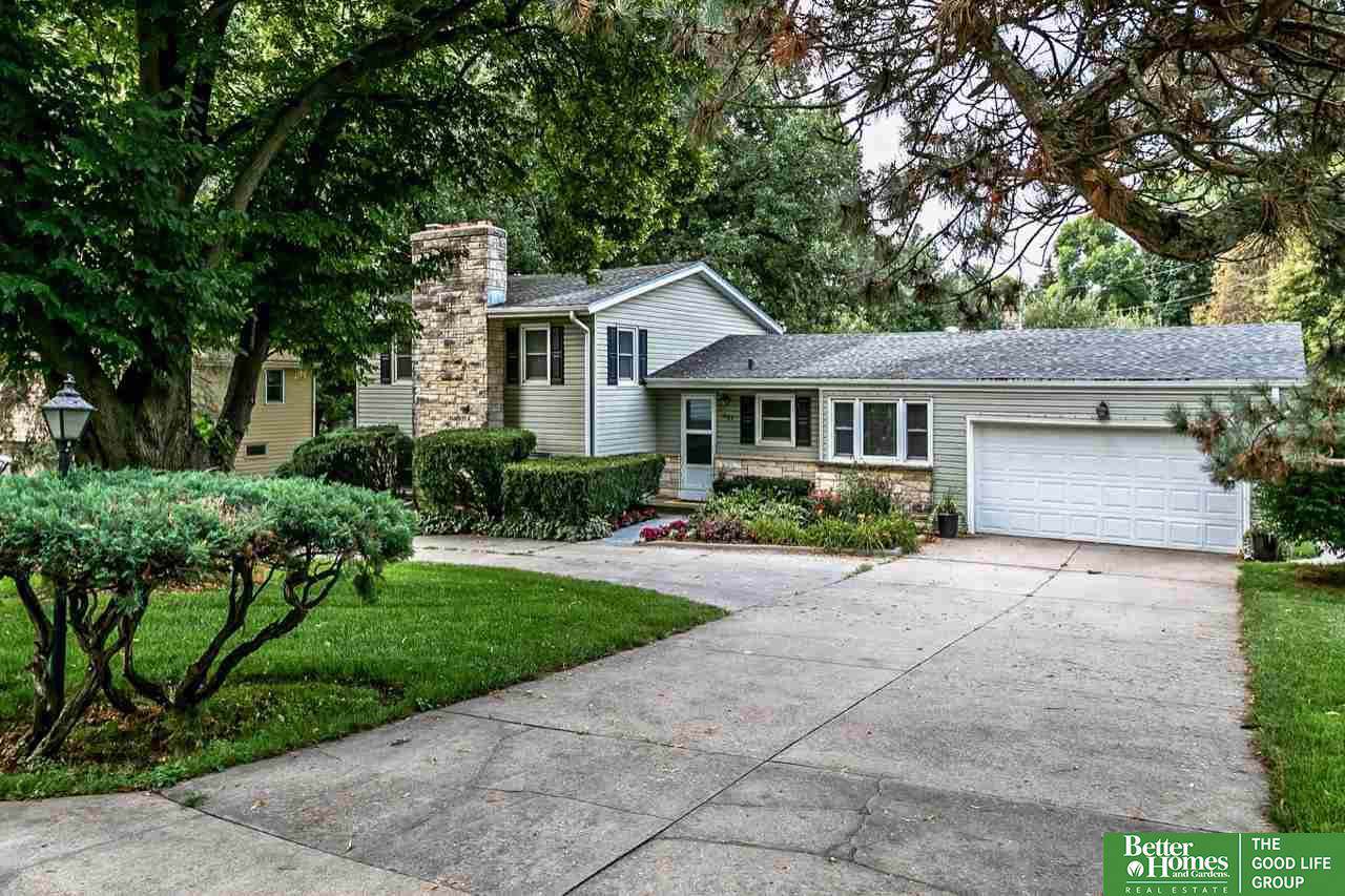 10319 Krug Avenue - Photo 1