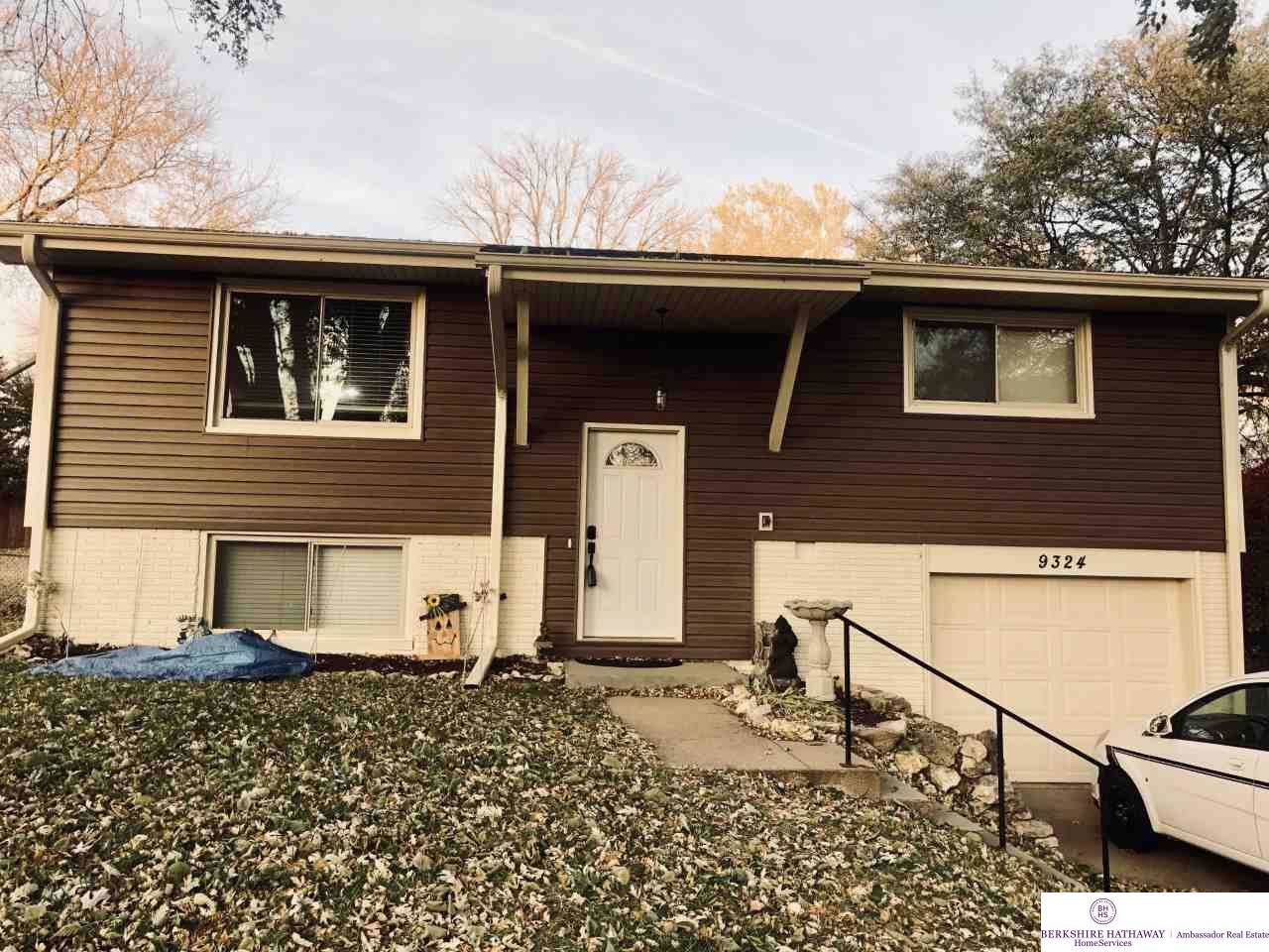 9324 Laurel Avenue - Photo 1