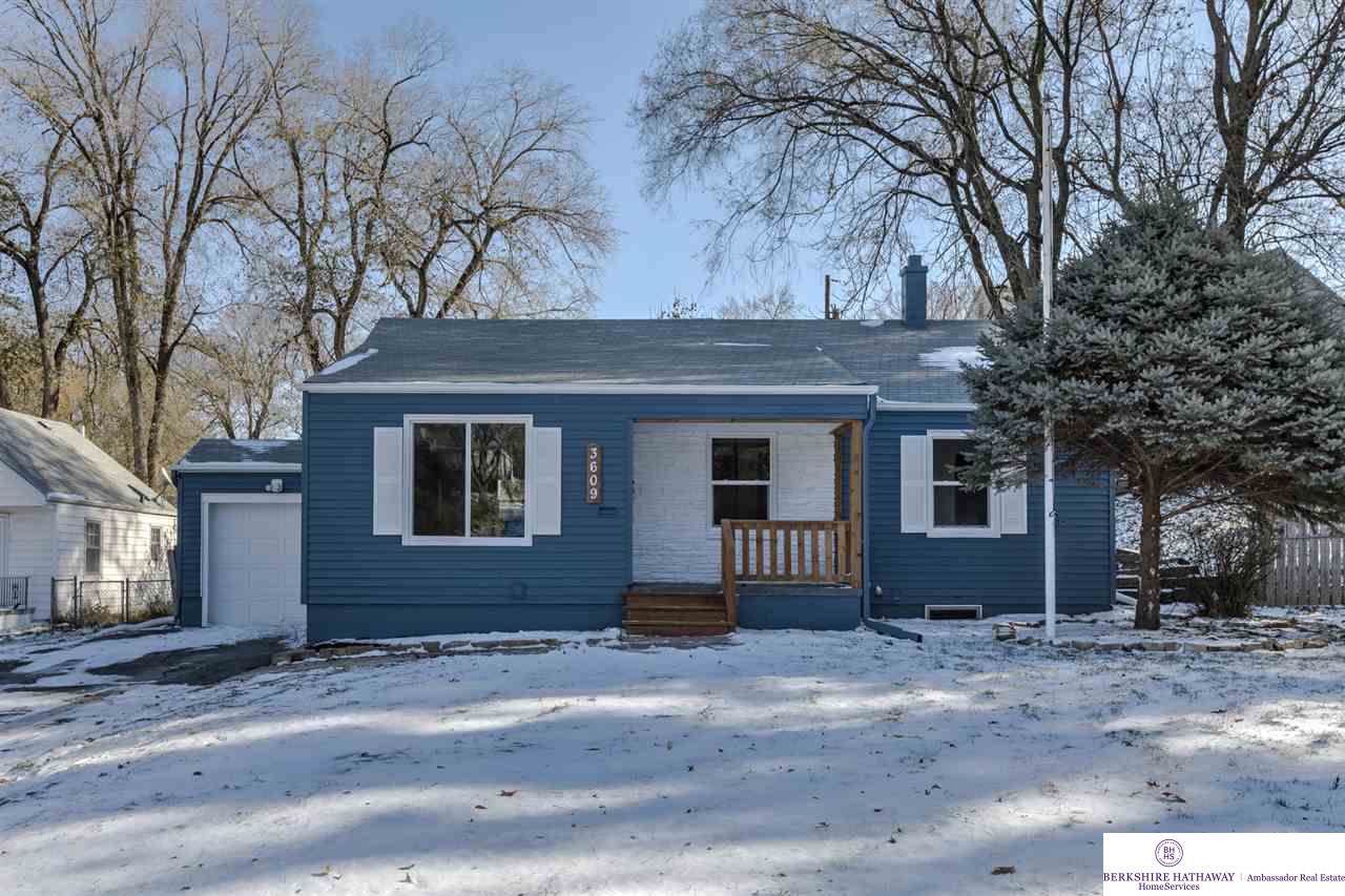 3609 Martin Avenue - Photo 1
